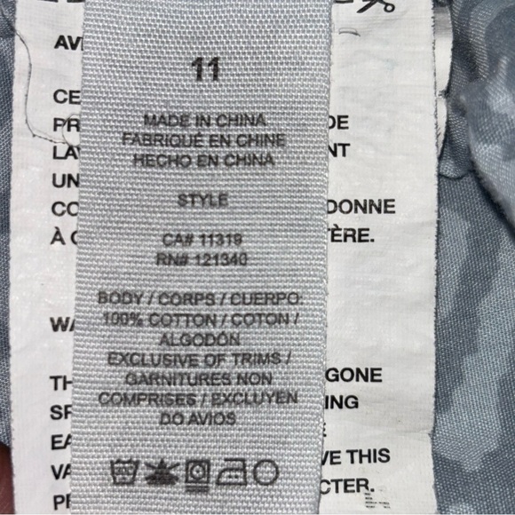 Garage Denim Festival Distress High Waist Jean Shorts Size 11 - Picture 9 of 10